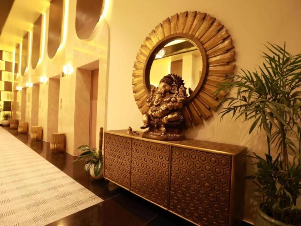 Diona Anukampa Suite With Pool Jaipur Bagian luar foto